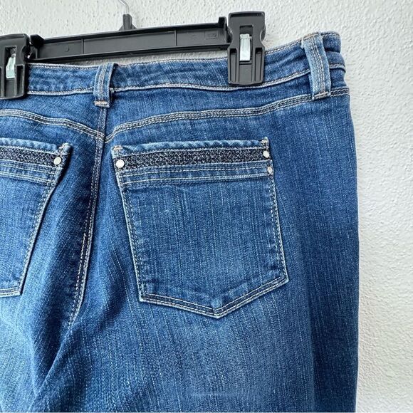 White House Black Market Girlfriend Denim Jeans Straight Leg SZ 4 - Picture 12 of 15